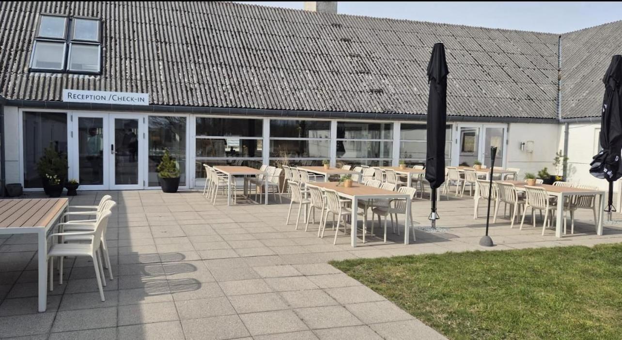 Hotel Hvideklit Aalbaek Bagian luar foto